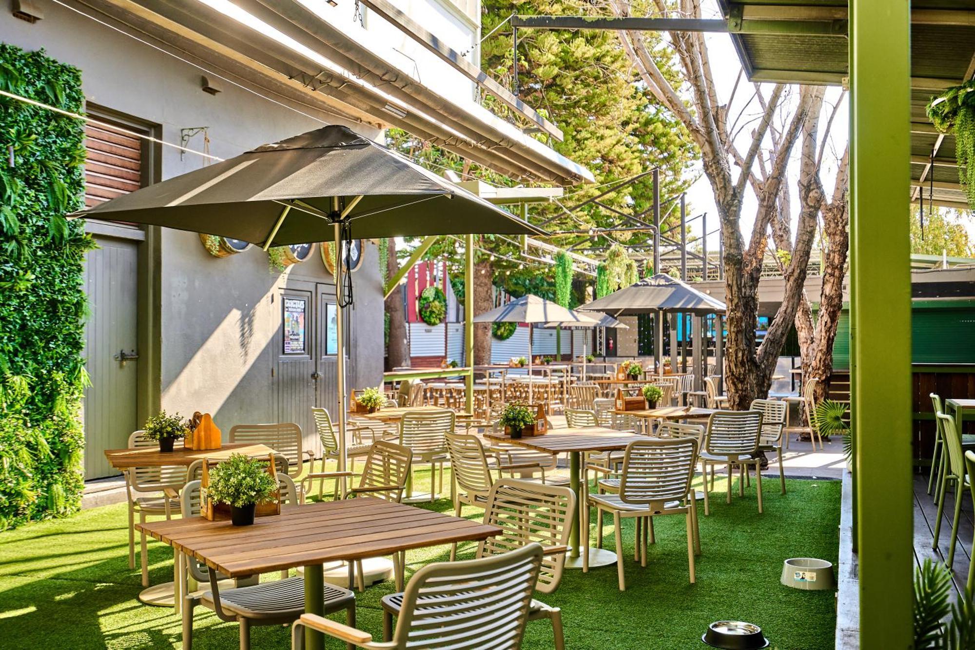 Beer Deluxe Albury Hotel Bagian luar foto