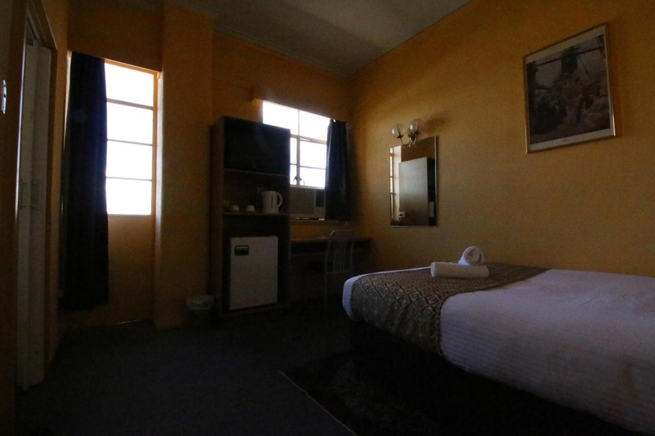 Beer Deluxe Albury Hotel Bagian luar foto