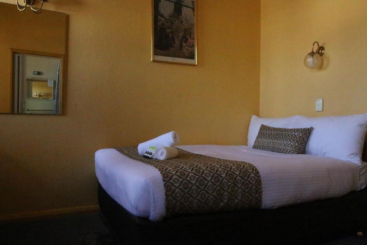 Beer Deluxe Albury Hotel Bagian luar foto